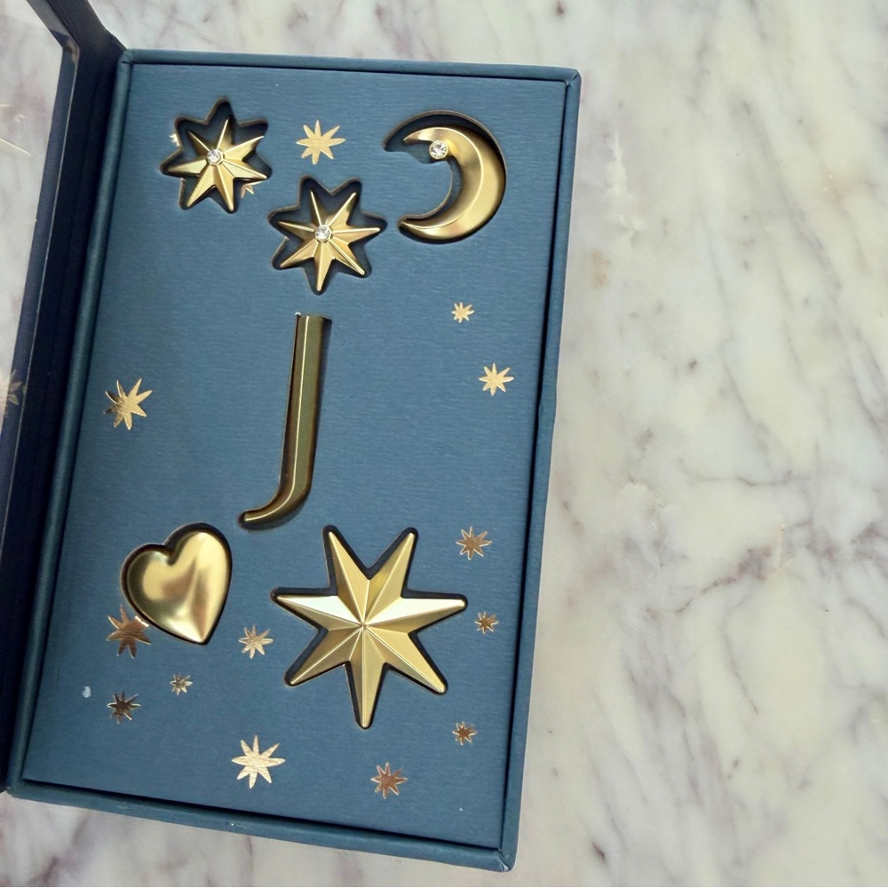 🌟 Anthropologie J Monogram Letter Gold Candle Charms Set Moon Stars Heart - Picture 4 of 6